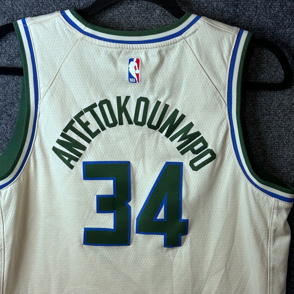 Nike Giannis Antetokounmpo #34 Cream City Milwaukee Bucks  Harley Davidson Patch - Picture 5 of 6
